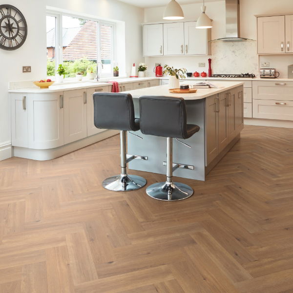 Karndean MODENA-Plank HB 24"x6"-1.954sqm