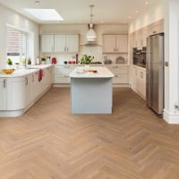 Karndean MODENA-Plank HB 24"x6"-1.954sqm