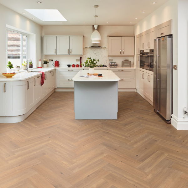 Karndean MODENA-Plank HB 24"x6"-1.954sqm